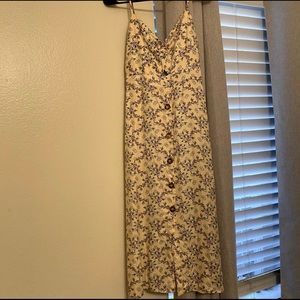 Beautiful NEW TJ Maxx floral midi dress!